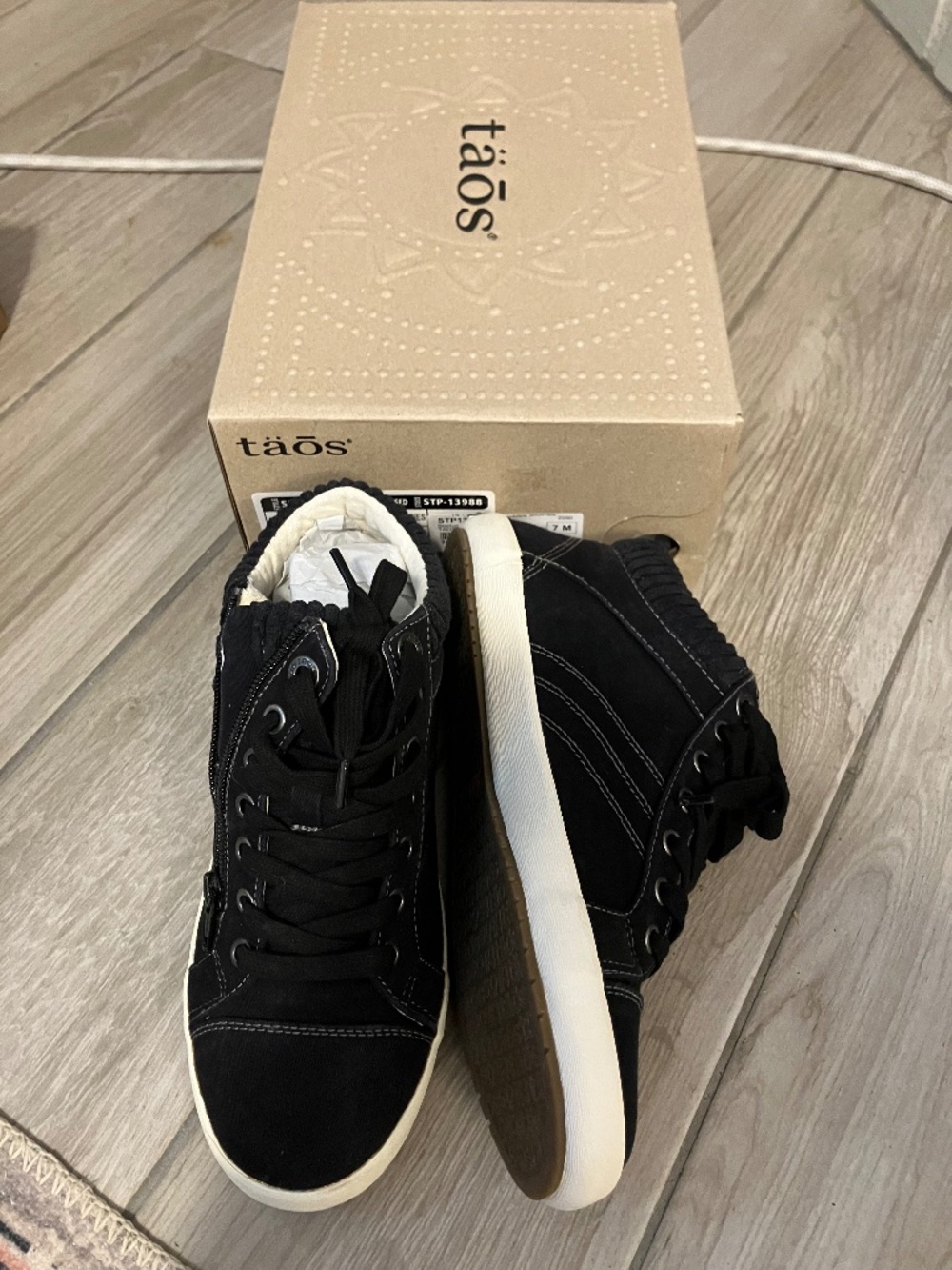 Taos Startup Mid Top Black Distressed Sneaker 7